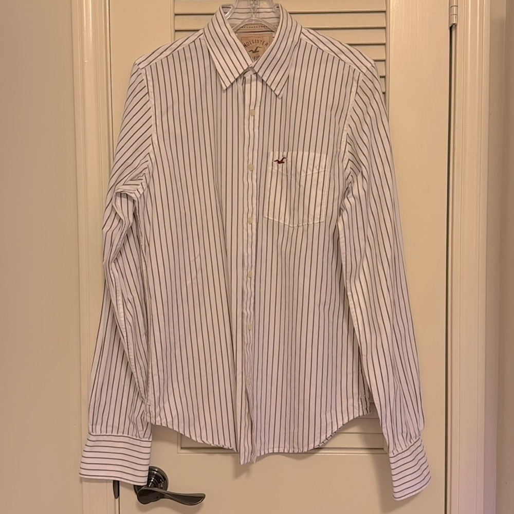 Hollister Casual Relaxed Button Down Shirt - Cream & Brown (M)